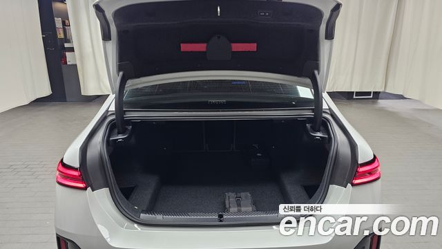 BMW 5-Series 2026 — photo 23