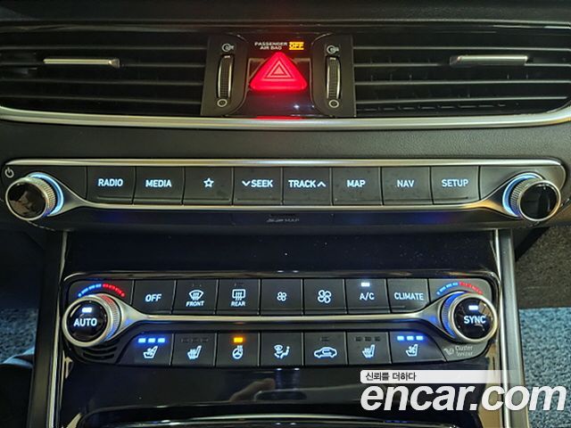 Hyundai Grandeur 2017 — photo 17