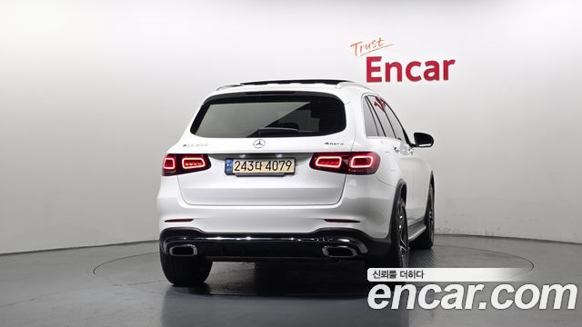 Mercedes-Benz GLC-Class 2022 — photo 4