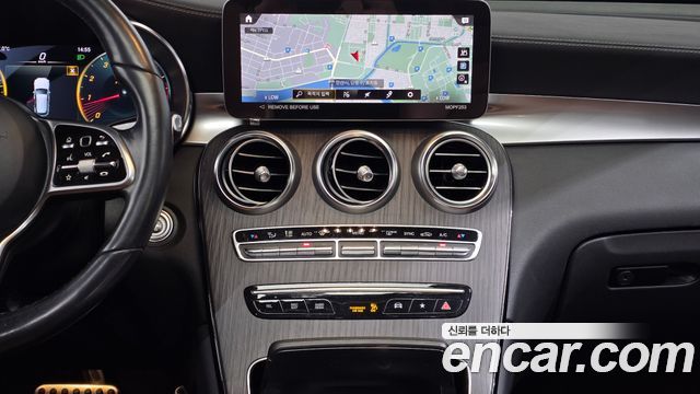 Mercedes-Benz GLC-Class 2022 — photo 19