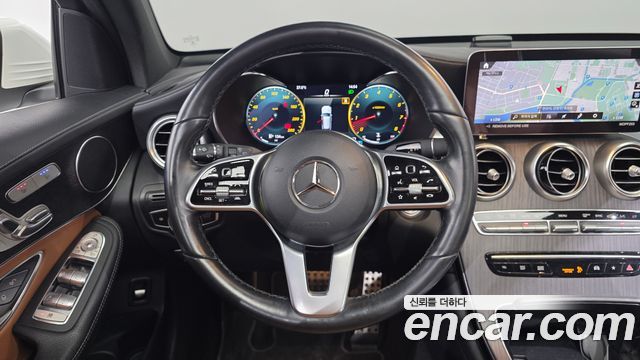 Mercedes-Benz GLC-Class 2022 — photo 20