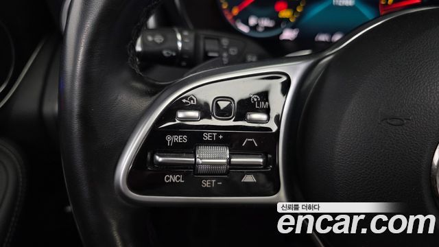 Mercedes-Benz GLC-Class 2022 — photo 23