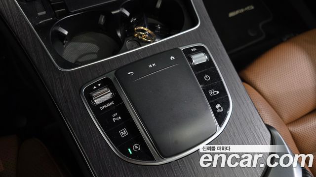 Mercedes-Benz GLC-Class 2022 — photo 29
