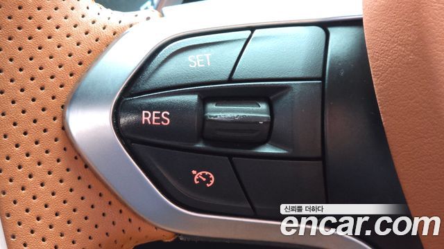 BMW i8 2019 — photo 22