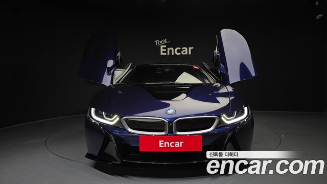 BMW i8 2019 — photo 28