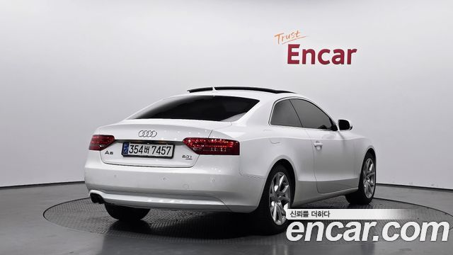 Audi A5 2012 — photo 2