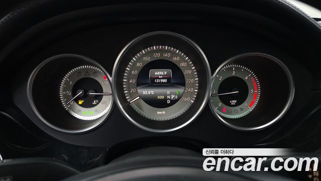 Mercedes-Benz CLS-Class 2016 — photo 8