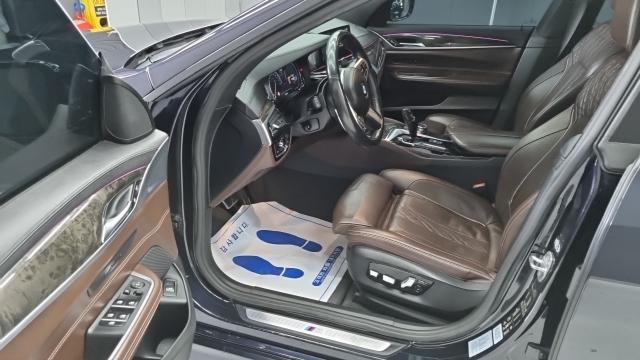 BMW Gran Turismo 2018 — photo 7