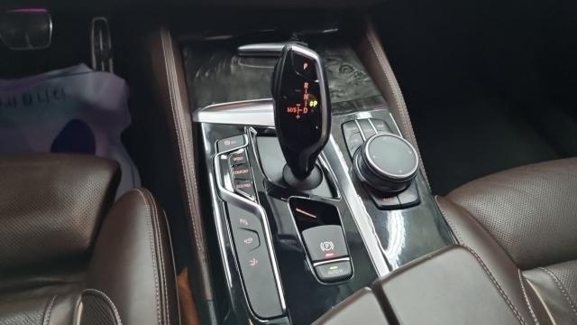 BMW Gran Turismo 2018 — photo 12