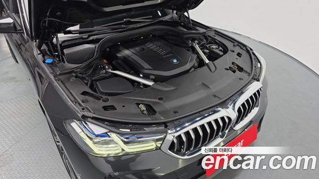 BMW Gran Turismo 2024 — photo 6