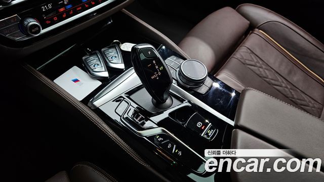 BMW Gran Turismo 2024 — photo 9