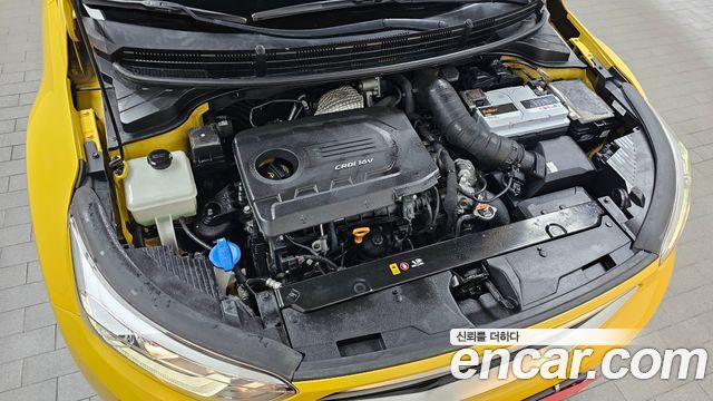 Kia Stonic 2018 — photo 6