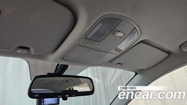 Kia Stonic 2018 — photo 25