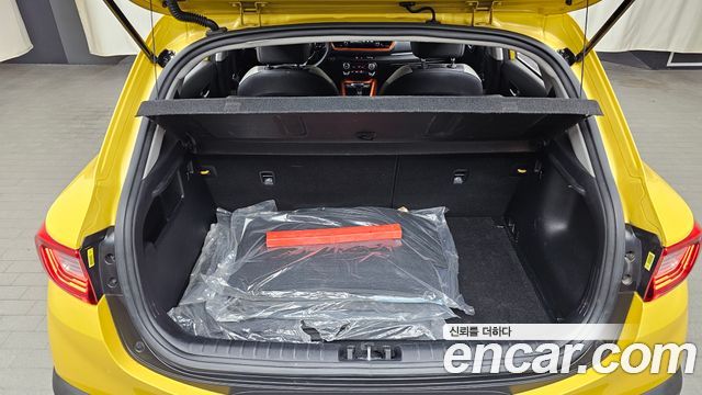 Kia Stonic 2018 — photo 26