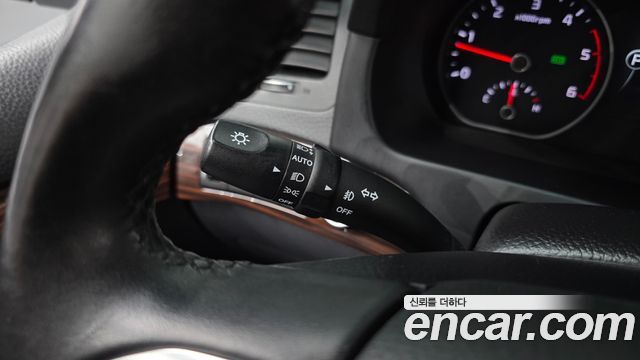 Kia Mohave 2018 — photo 28