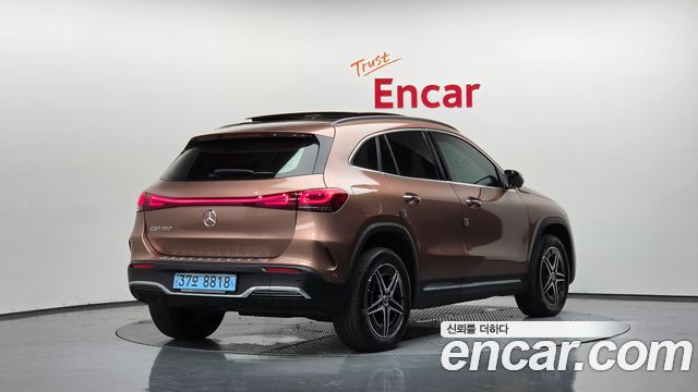 Mercedes-Benz EQA 2022 — photo 2