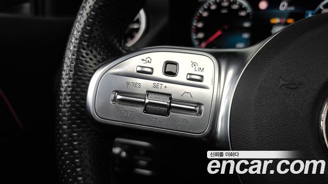 Mercedes-Benz EQA 2022 — photo 21