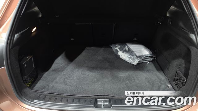 Mercedes-Benz EQA 2022 — photo 24
