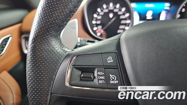 Maserati Levante 2017 — photo 15