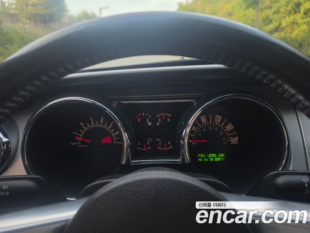 Ford Mustang 2006 — photo 12