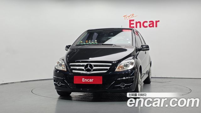 Mercedes-Benz B-Class 2010 — photo 3