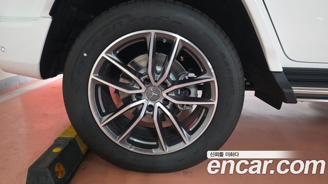 Mercedes-Benz G-Class 2026 — photo 5
