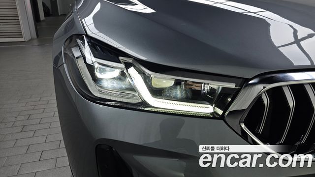 BMW Gran Turismo 2023 — photo 8
