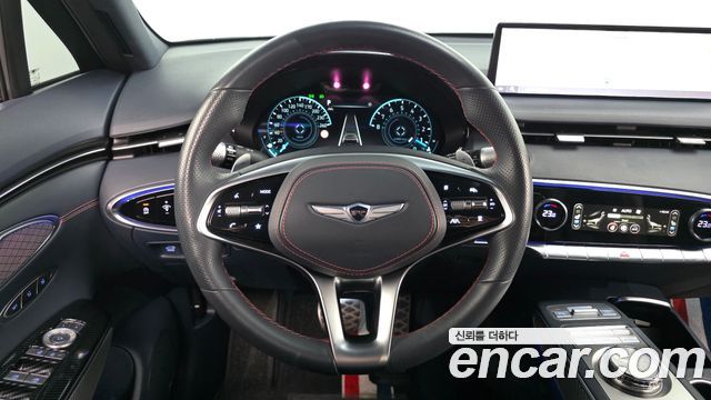 Genesis GV70 2021 — photo 18