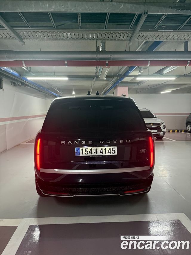 Land Rover Range Rover 2023 — photo 4