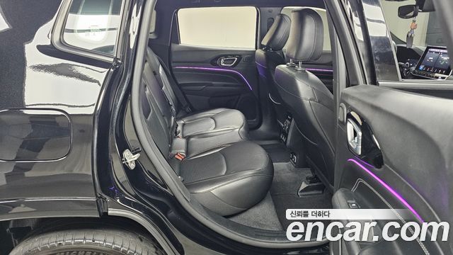Jeep Compass 2022 — photo 11
