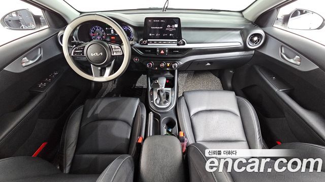 Kia K3 2024 — photo 10