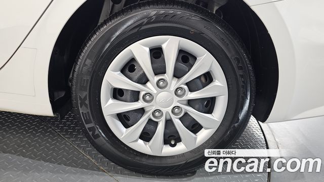 Kia K3 2024 — photo 7