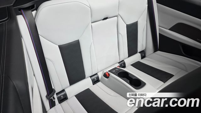 BMW M4 2025 — photo 18