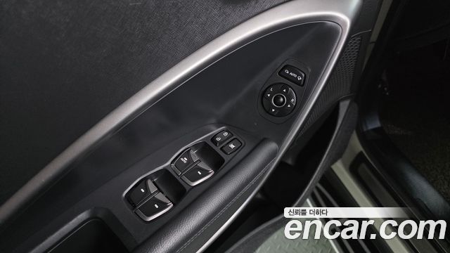 Hyundai Santafe 2013 — photo 16