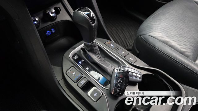 Hyundai Maxcruz 2017 — photo 12