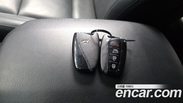 Hyundai Maxcruz 2017 — photo 32