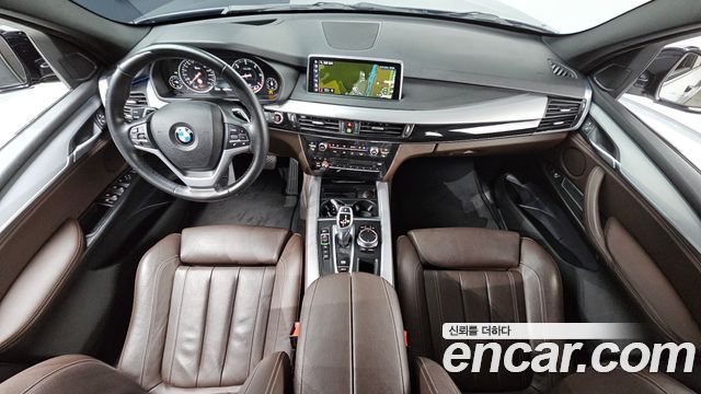 BMW X5 2018 — photo 7