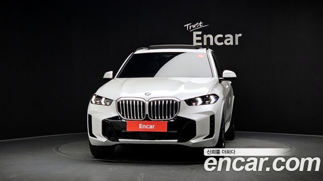 BMW X5 2026 — photo 3