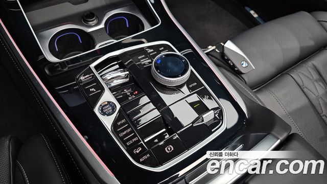 BMW X5 2026 — photo 9