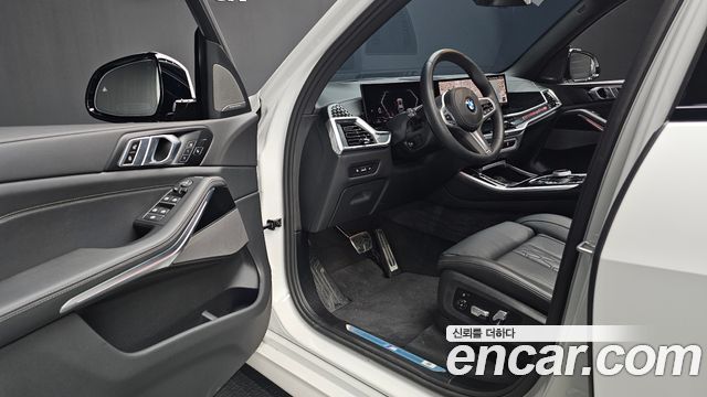 BMW X5 2026 — photo 11