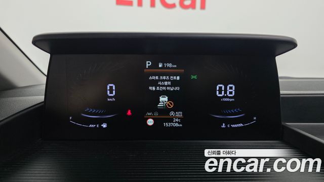 Hyundai Staria 2022 — photo 11