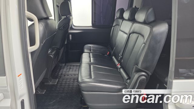 Hyundai Staria 2022 — photo 18