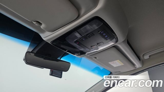Hyundai Staria 2022 — photo 20
