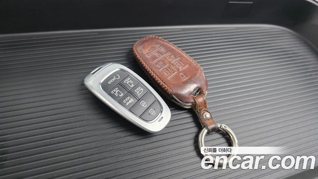 Hyundai Staria 2022 — photo 25