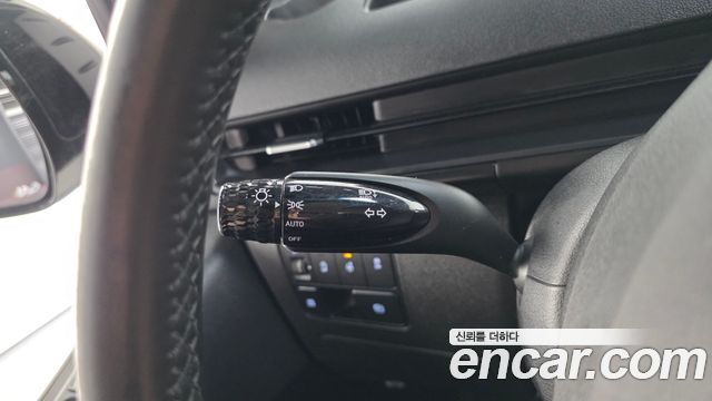 Hyundai Staria 2022 — photo 26