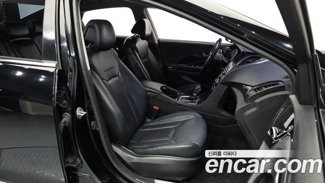 Hyundai Grandeur 2015 — photo 11