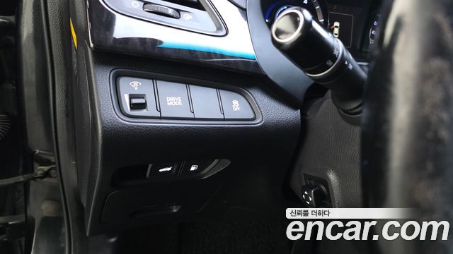 Hyundai Grandeur 2015 — photo 17
