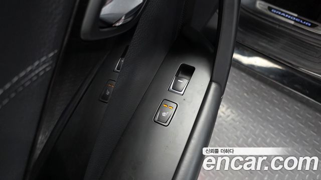 Hyundai Grandeur 2015 — photo 18