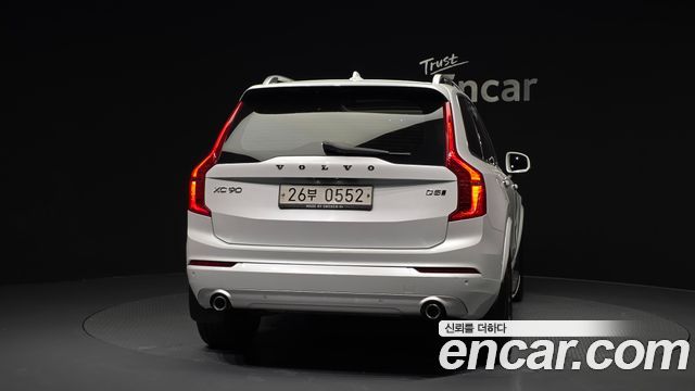 Volvo XC90 2017 — photo 4
