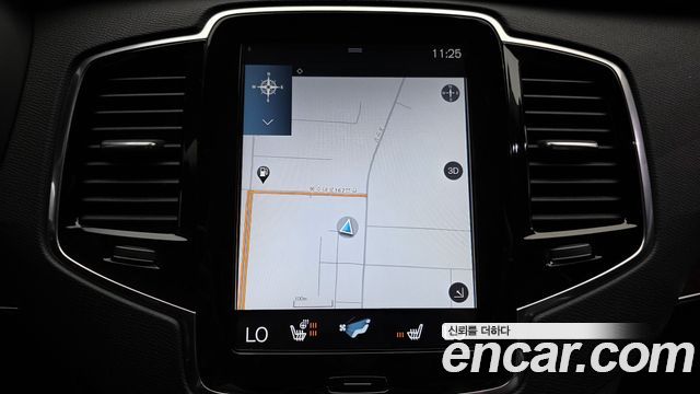 Volvo XC90 2017 — photo 15